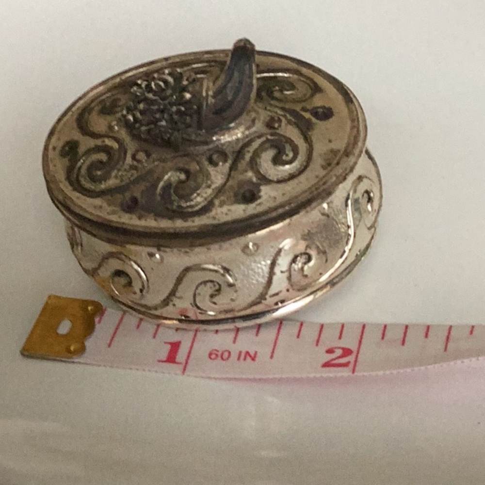 Vintage Silvertone Trinket  Box **Rare Find**